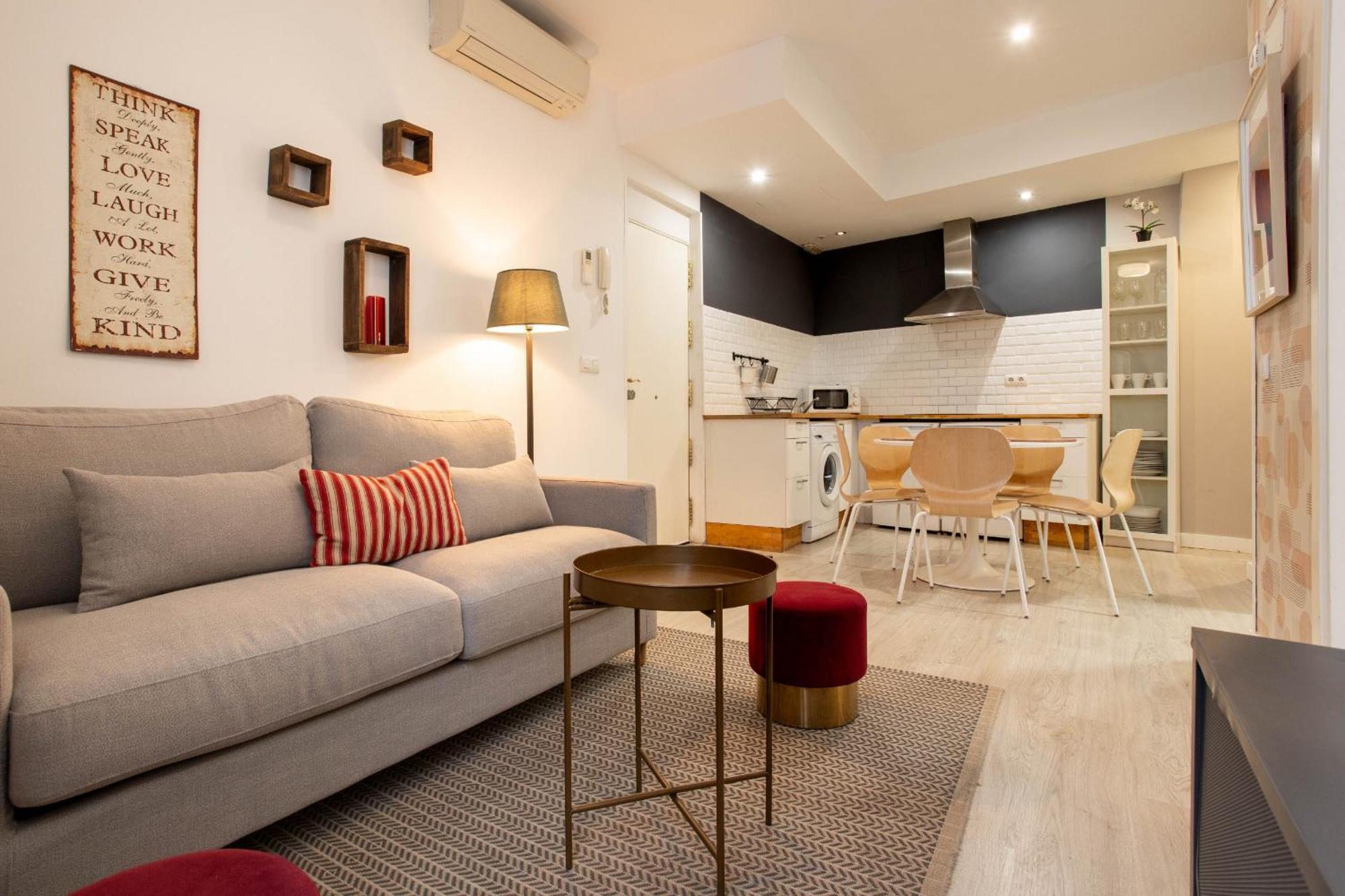Lindo En Madrid Apartment Luaran gambar